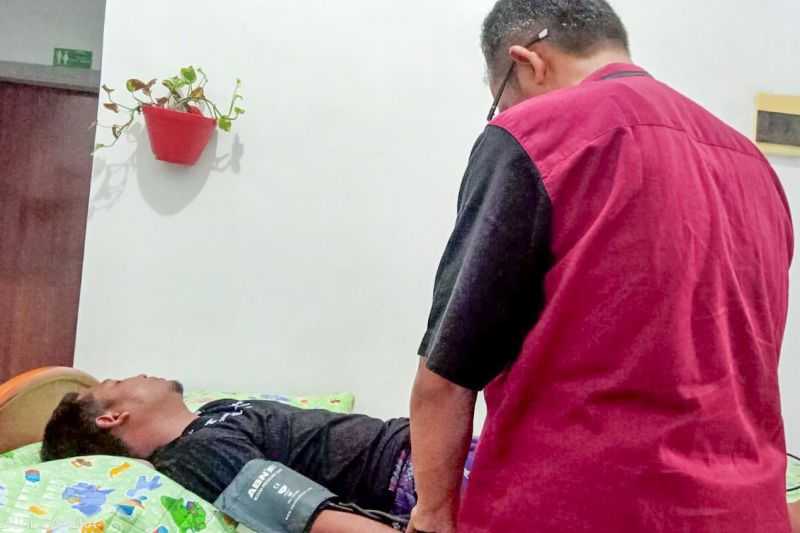 Kelelahan, 10 Orang Pengawas TPS di Situbondo Jatuh Sakit Saat Bertugas