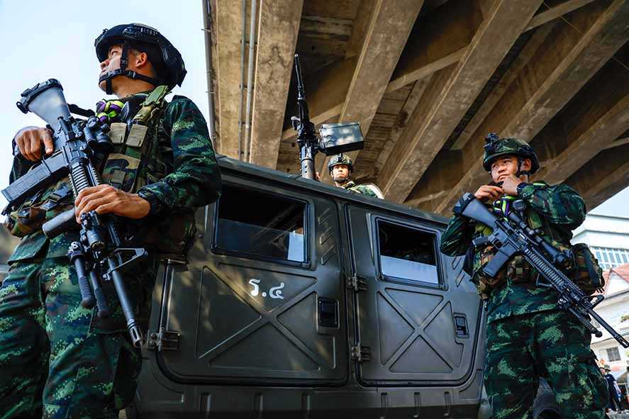 Kelompok Etnis Bersenjata  Mundur dari Myawaddy