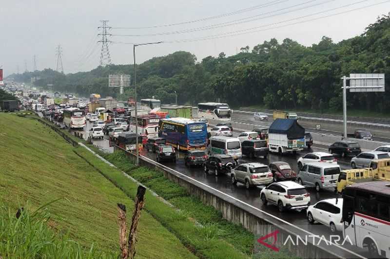 Kemenhub Catat 3,9 Juta Lebih Penumpang Bepergian Menjelang Natal