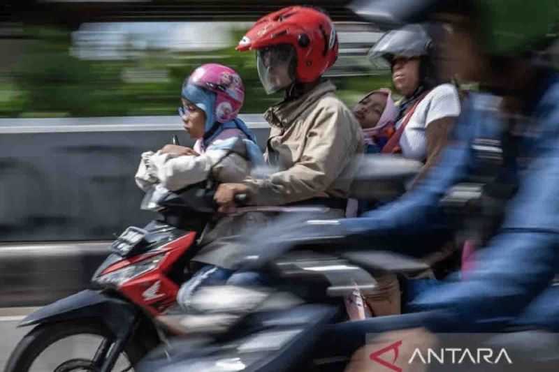 Kemenhub Catat Sebanyak 876.876 Sepeda Motor Keluar Masuk Jabodetabek H+3 Lebaran