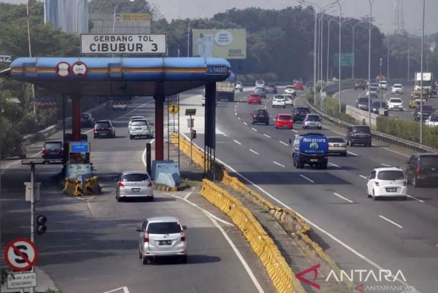 Kemenkes Siapkan Layanan Vaksinasi Covid-19 di Jalur Mudik Natal