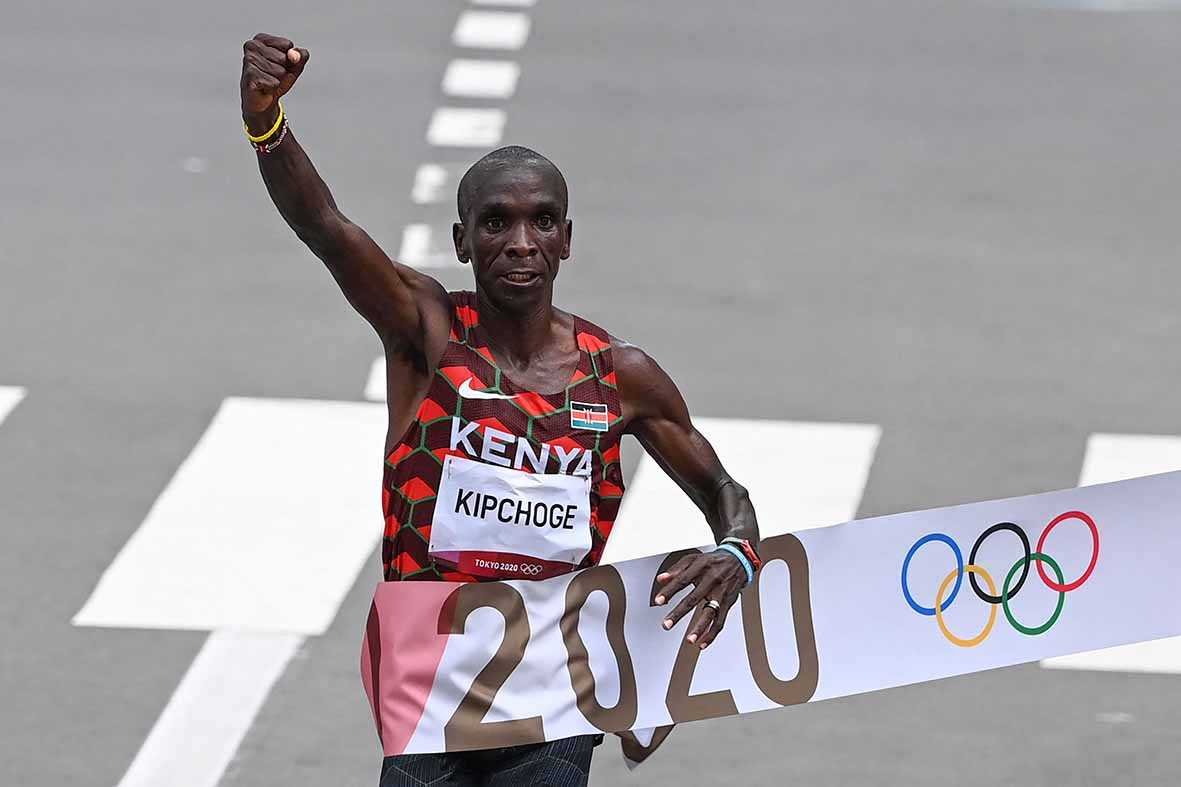 Kipchoge Pertahankan Gelar Maraton Olimpiade