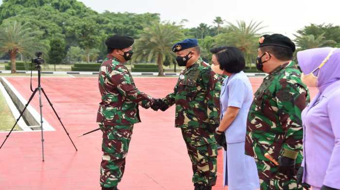 Kolonel Penerbang Lulusan Terbaik AAU Ini Baru Saja Dipromosikan Jadi Salah Satu Direktur di Badan Intelijennya TNI