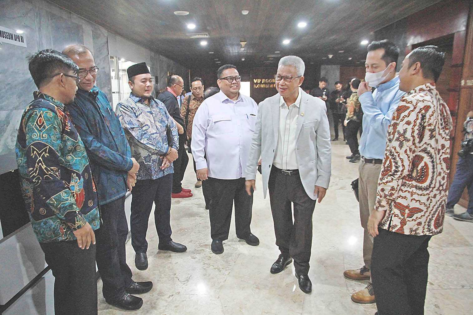 Komisi II DPR Setujui RPKPU tentang  Pencalonan DPR, DPRD, dan DPD