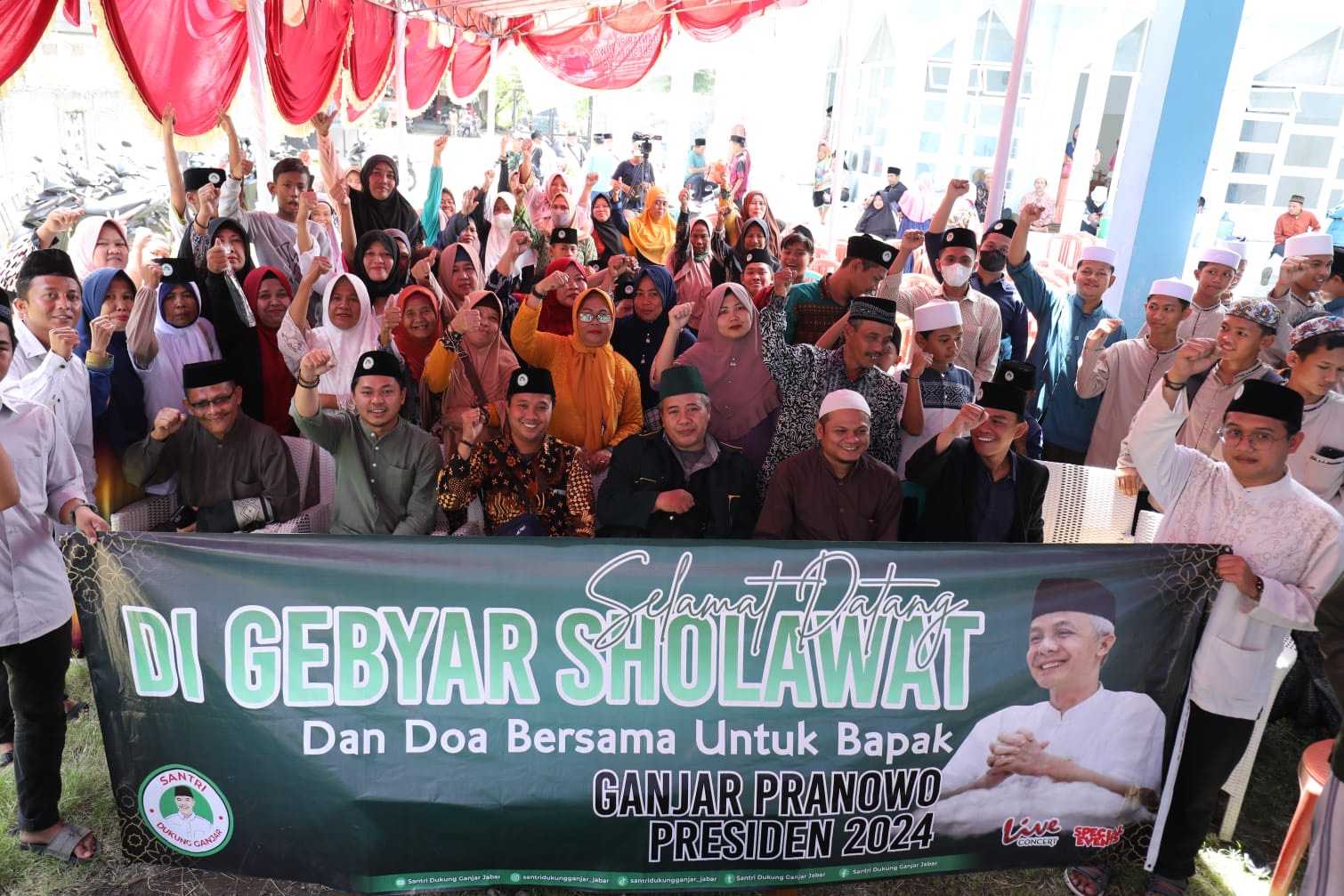 Konsisten Fasilitasi Pesantren, Ratusan Santri di Bekasi Dukung Ganjar Pranowo Presiden 2024