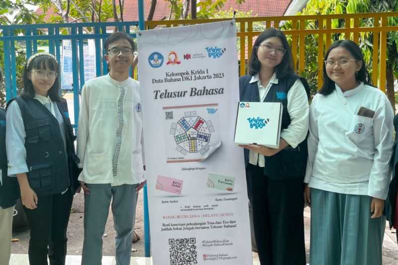 Kreatif, Finalis Duta Bahasa DKI Ajak Belajar Bahasa Daerah Lewat Permainan