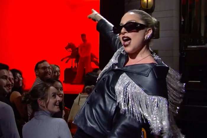 Lady Gaga Dan Mick Jagger Jadi Tamu Dadakan Bad Bunny di Program Saturday Night Live