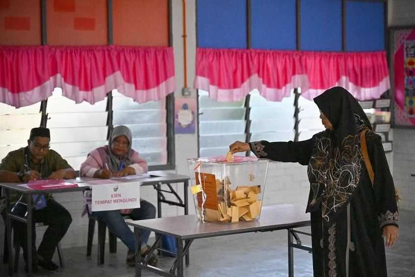 Malaysia Gelar Pemilu, Dianggap Sebagai Referendum Pemerintahan Anwar