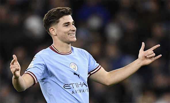 Manchester City Perpanjang Kontrak Julian Alvarez hingga 2028