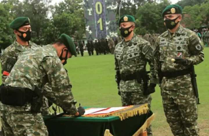 Mayor Arif Widiyanto Resmi Jabat Danyonif Para Raider 501 Kostrad
