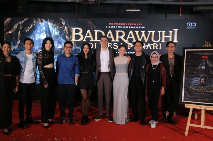 MD Pictures Rilis Judul dan Poster Film 'Badarawuhi di Desa Penari'