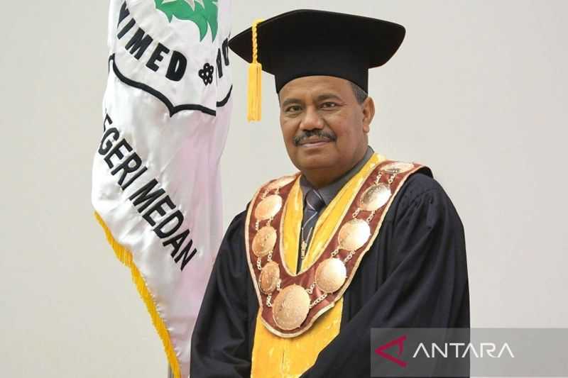 Mendikbudristek Melantik Prof Baharuddin sebagai Rektor Unimed
