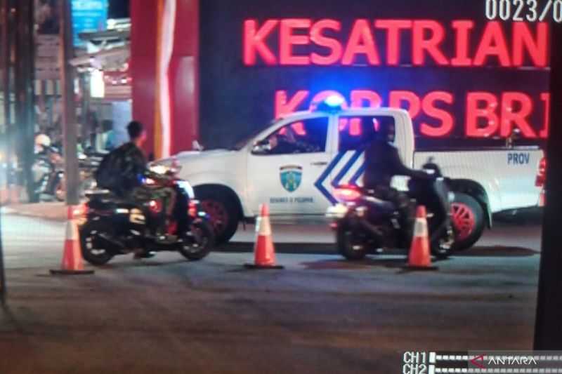 Mengagetkan Ada Apa Tiba-tiba Pada Malam Hari Mobil Provos Polri Terpantau Keluar dari Mako Brimob