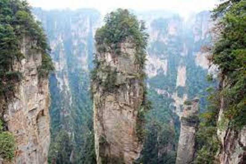 Mengagetkan, Empat Wisatawan Bunuh Diri di Lokasi Syuting Film Avatar di Tiongkok