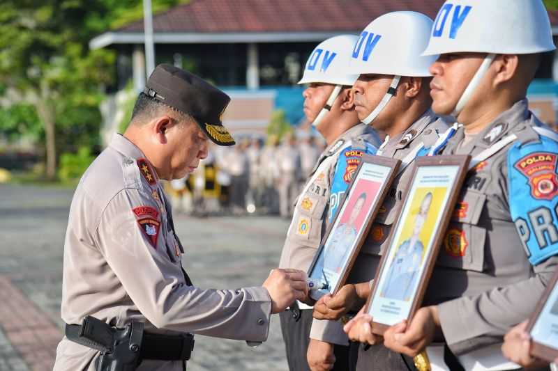 Mengagetkan, Jenderal Bintang Dua Ini Pecat 12 Anggotanya