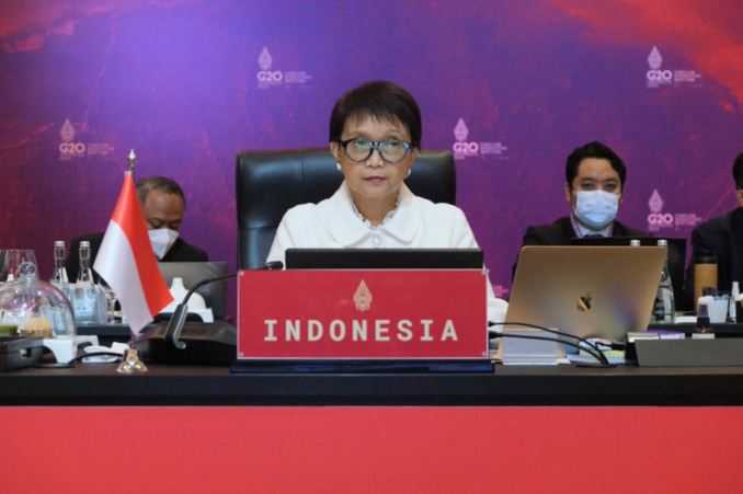 Menlu RI Retno Marsudi Sampaikan Simpati Mendalam atas Penembakan Shinzo Abe