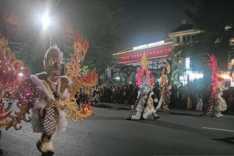 Meriah, Semarang Night Carnival 2024 Padukan Beragam Budaya Masyarakat