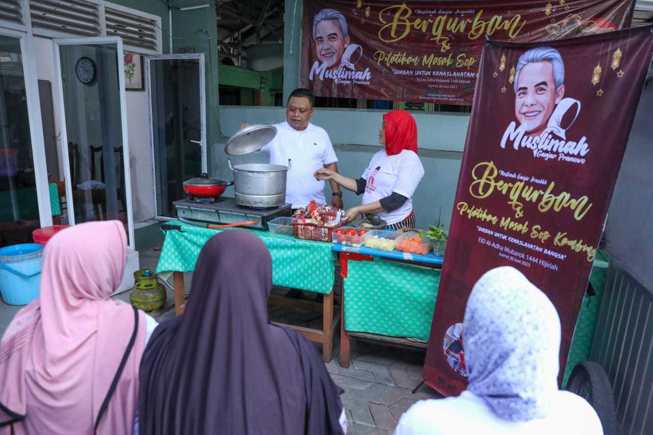 Muslimah Ganjar Gelar Pelatihan Memasak Sup Kambing Bersama Ibu-ibu di Jakarta 4