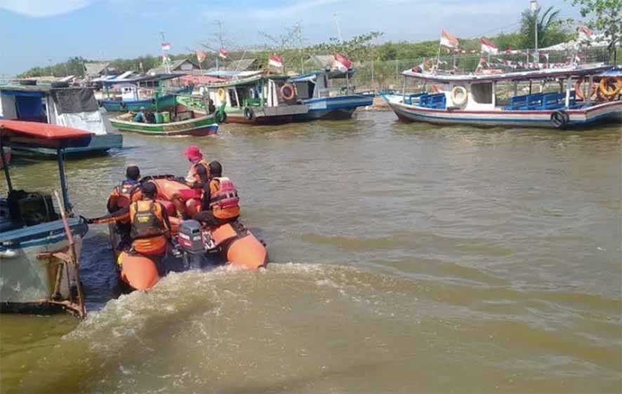 Nakhoda Hilang di Perairan Pamujaan