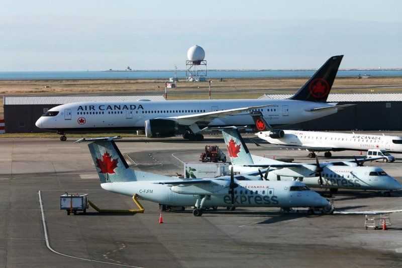 Omicron Makin Mengganas, Kanada Batalkan 15 Persen Penerbangan Januari 2022 Akibat Covid-19
