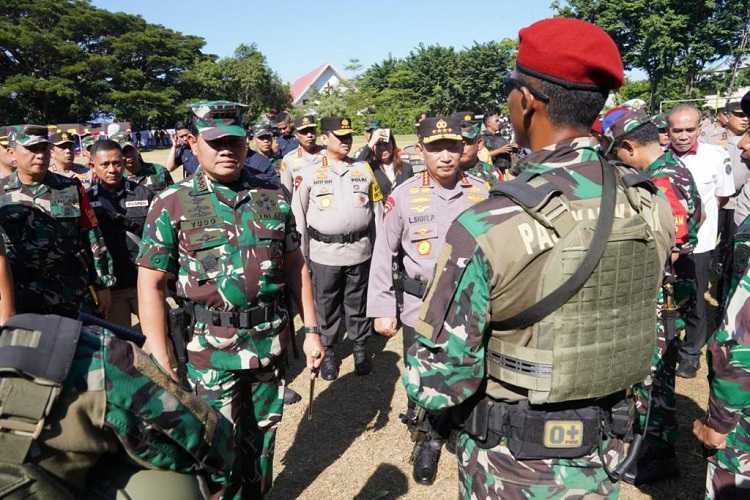 Panglima TNI: Kedepankan Sikap Humanis Tetap Waspada Dan Lakukan Tindakan Tegas Terukur