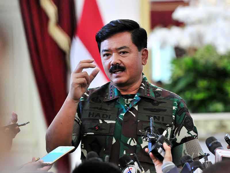 Panglima TNI Marsekal Hadi Tjahjanto Terima Penghormatan Tertinggi  dari Singapura