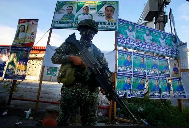 Pasukan Keamanan Filipina Siaga Saat Pemilihan Kepala Desa