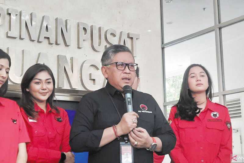 PDIP Nilai 'Reshuffle' Kurang Cocok Jelang Pendaftaran Pilpres 2024