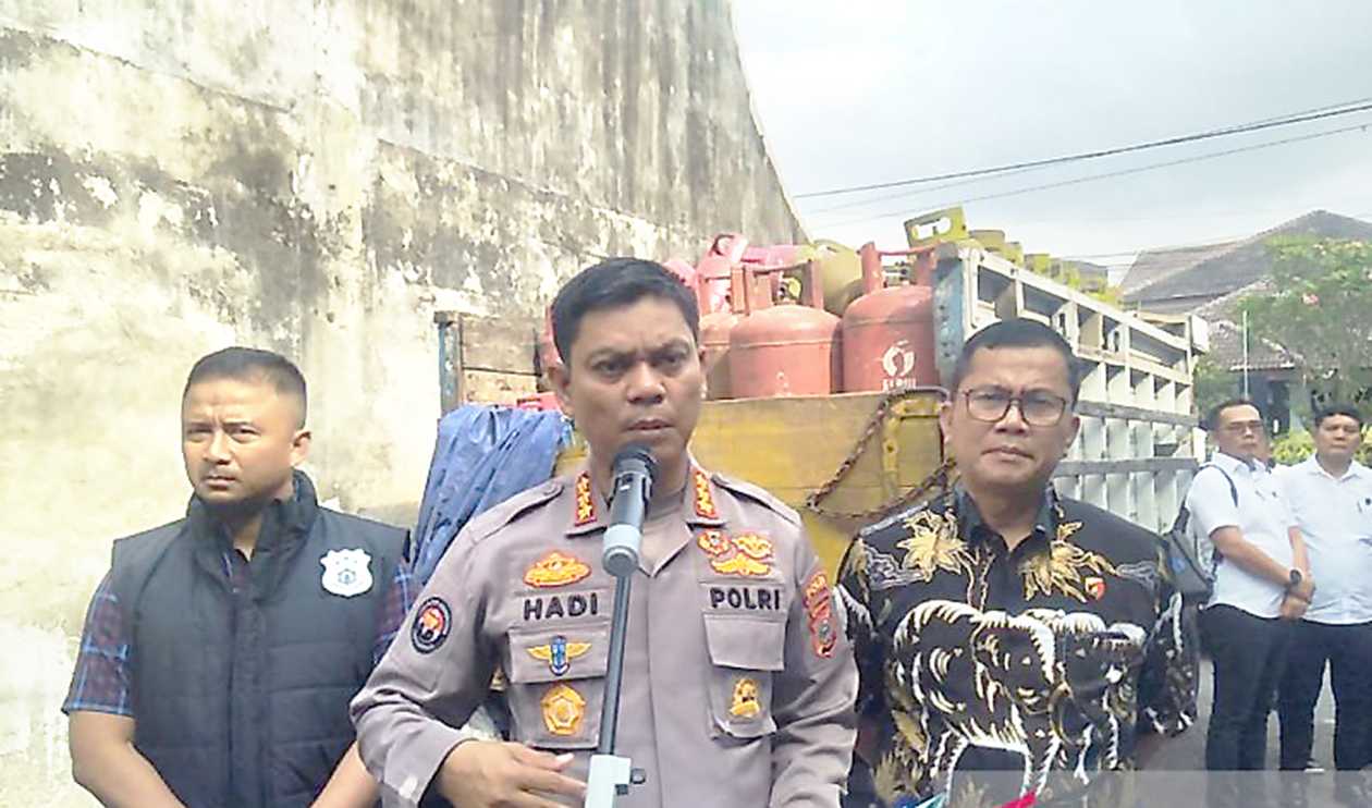 Pelaku Pengoplos Tabung Gas Elpiji Subsidi 3 Kg Ditangkap Polda Sumut