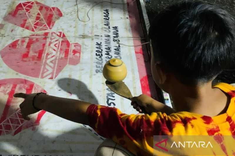 Pelestarian Budaya, Pemprov Kalsel Kenalkan Permainan Tradisional Pada Generasi Muda