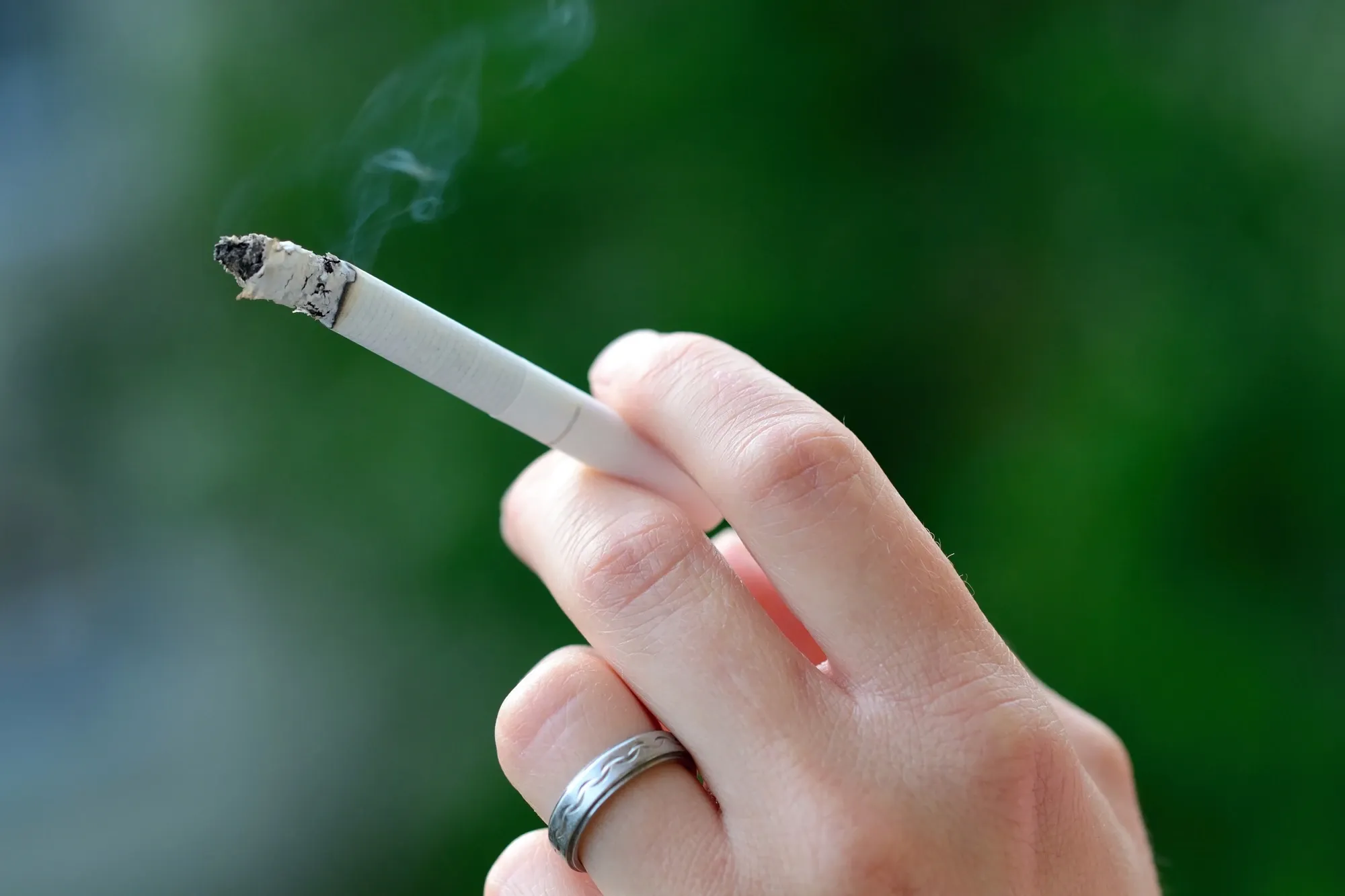 Pemerintah Larang Penjualan Rokok Batangan Mulai Tahun Depan
