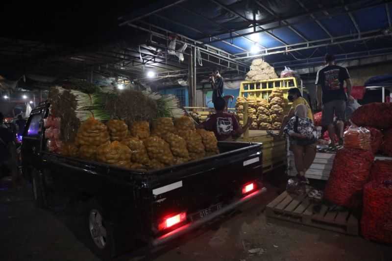 Pemkab Sidoarjo tata ulang keberadaan pedagang buah Pasar Porong