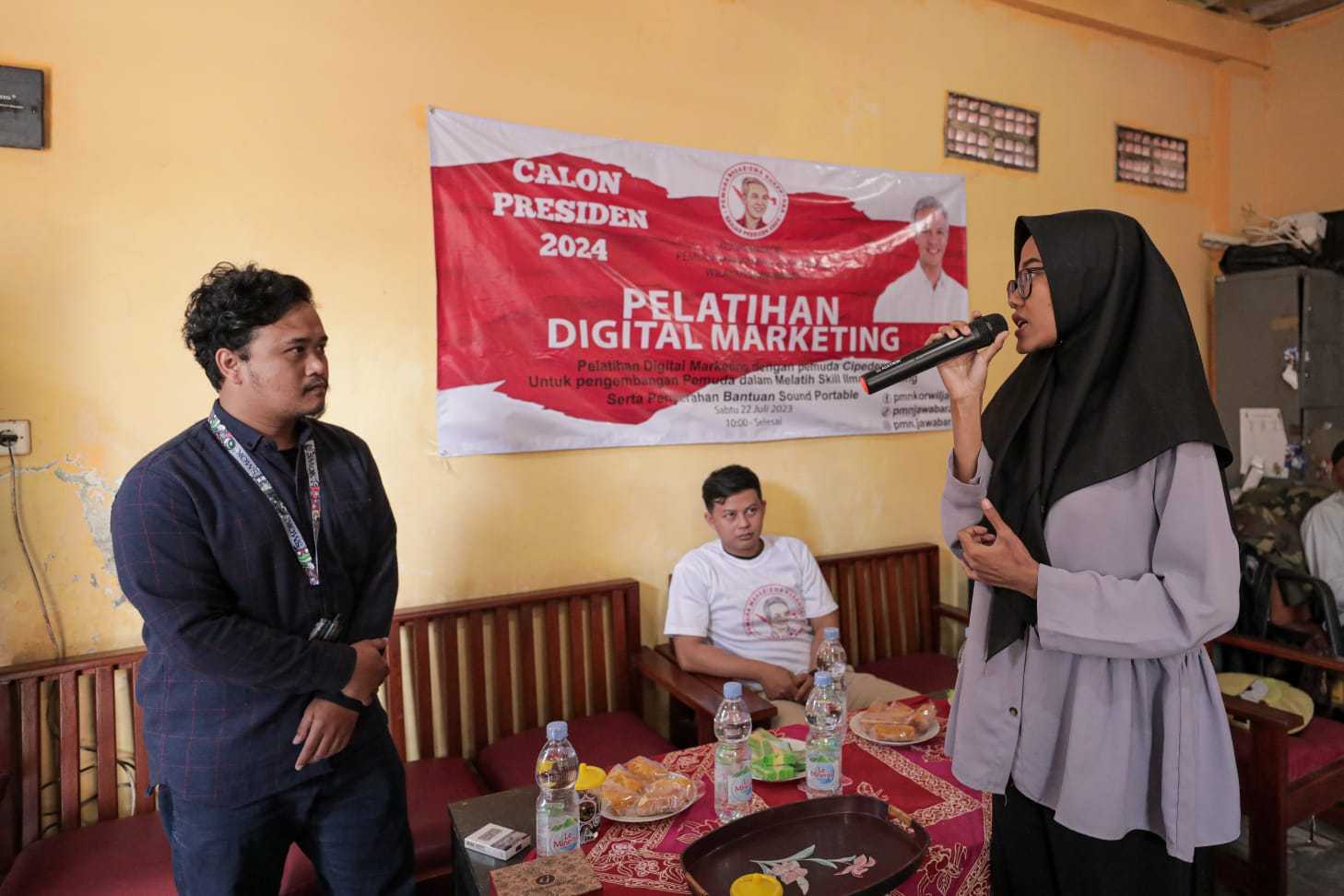 Pemuda Mahasiswa Ganjar Dorong Pelaku UMKM di Kota Bandung Kuasai Digital Marketing 3