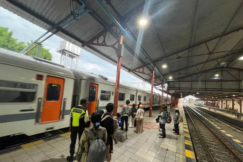 Penumpang Kereta Api di Daop Madiun Capai 100 Persen saat Libur Panjang