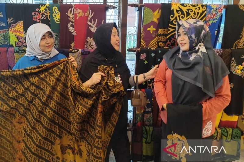 Perlu Promosi, Batik Sekar Buen Berpotensi Menjadi Batik Khas IKN