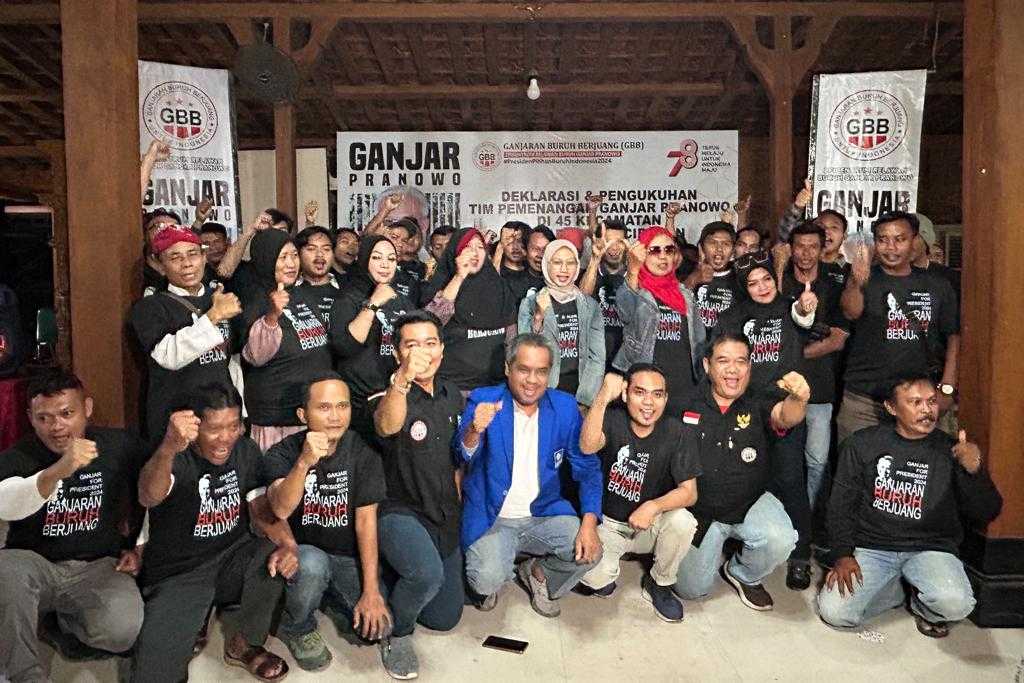 Perluas Dukungan, GBB Kukuhkan Tim Pemenangan Ganjar di 45 Kecamatan se-Kabupaten/Kota Cirebon 2