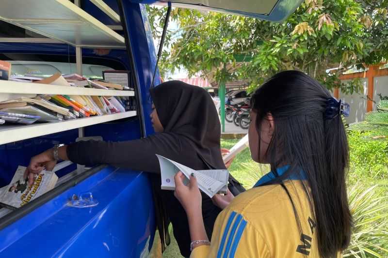 Perpustakaan Keliling Tingkatkan Budaya Minat Membaca