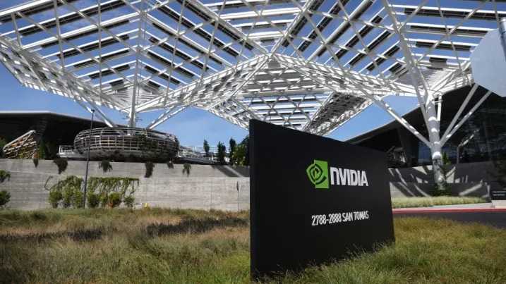 Perusahaan Teknologi Multinasional Nvidia: AS Mengizinkan Pengembangan Cip AI di Tiongkok