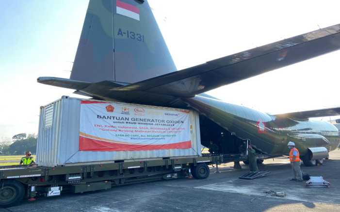 Pesawat Hercules TNI Pun Mendarat di Wamena Papua Bawa Alat Penyelamat Nyawa