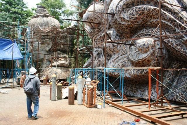 Mengunjungi Lokasi Pembuatan Patung GWK