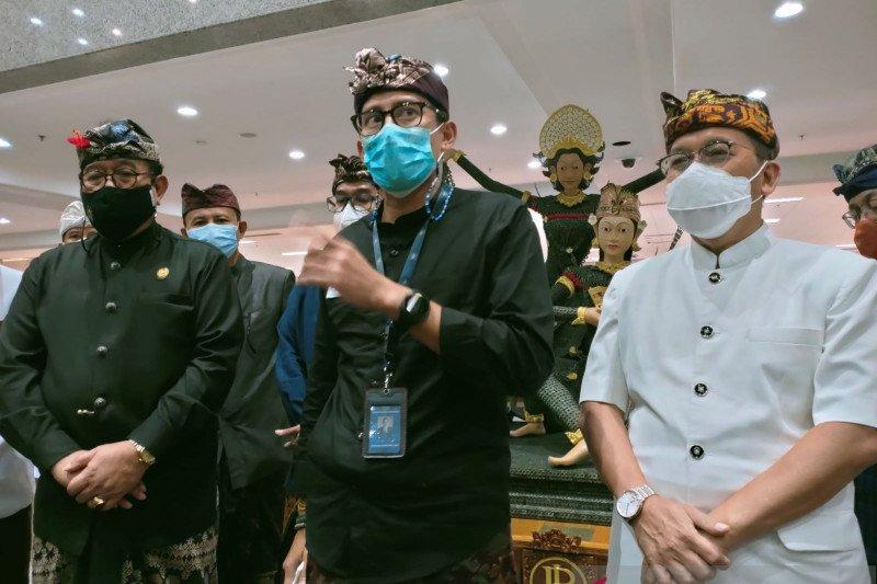 Sandiaga Uno Kaji Konsep FCC untuk Datangkan Wisman ke Bali