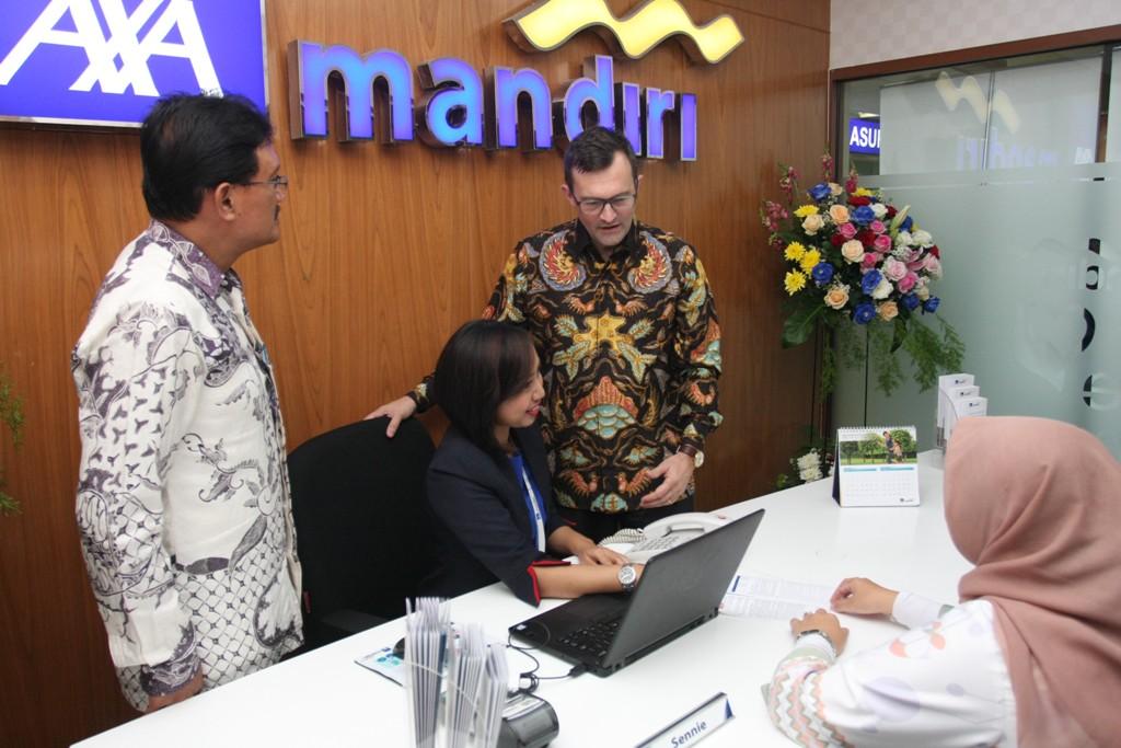 AXA Mandiri Tingkatkan Kualitas Layanan