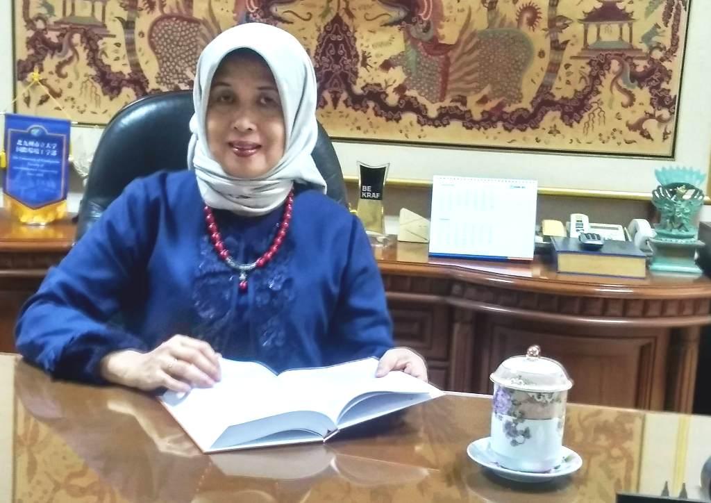 Rina Indiastuti : Siap Bawa Unpad Masuk Peringkat 500 Dunia