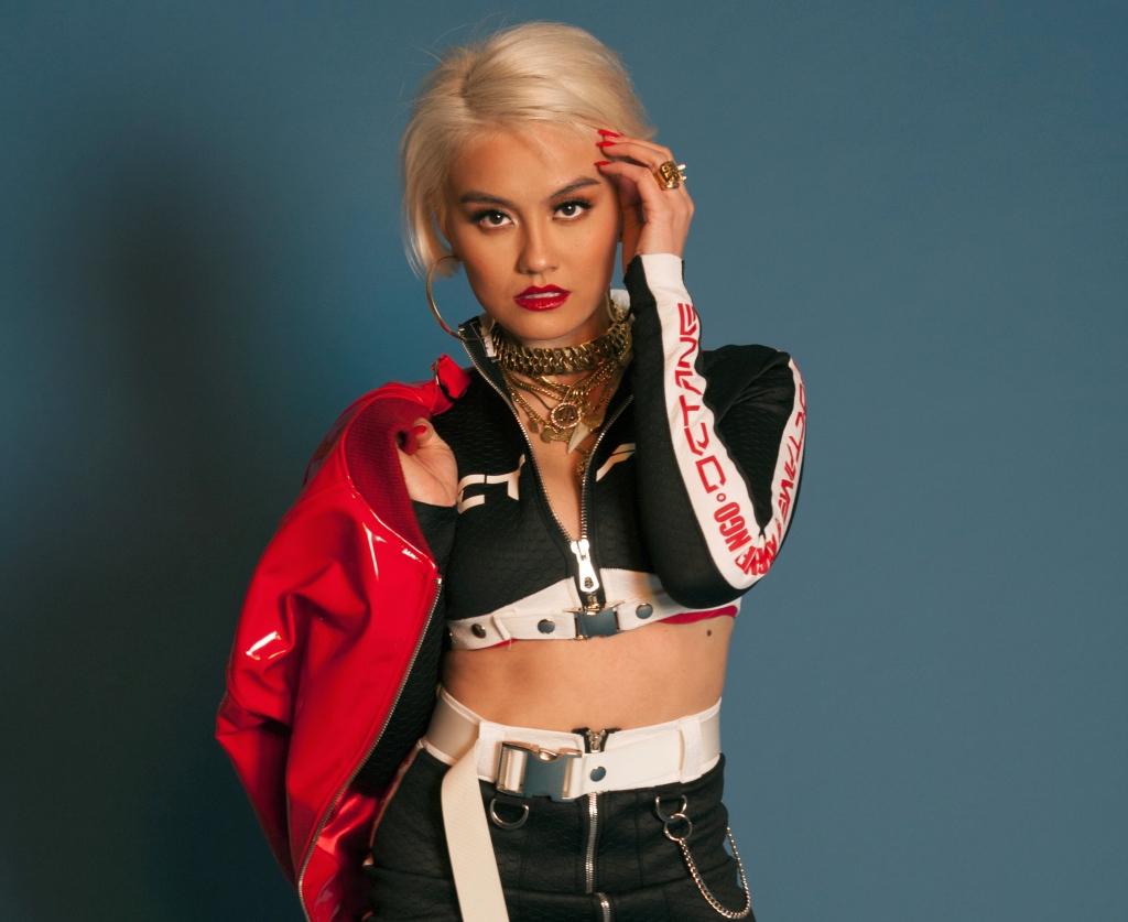 Agnez Mo Semakin 'Intim' dengan Chris Brown