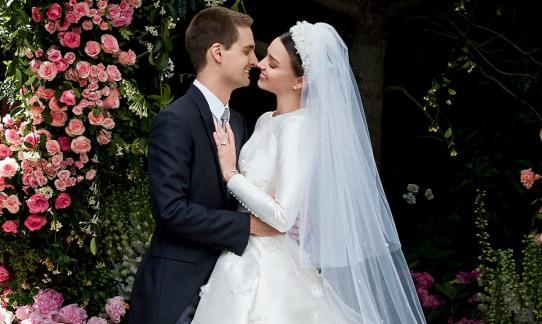 Miranda Kerr Pamerkan Foto Pernikahan