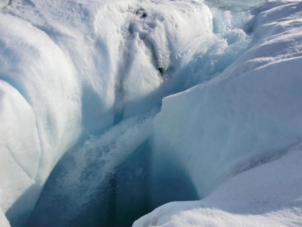 Misteri Sungai 1.000 KM di Bawah Gletser Greenland