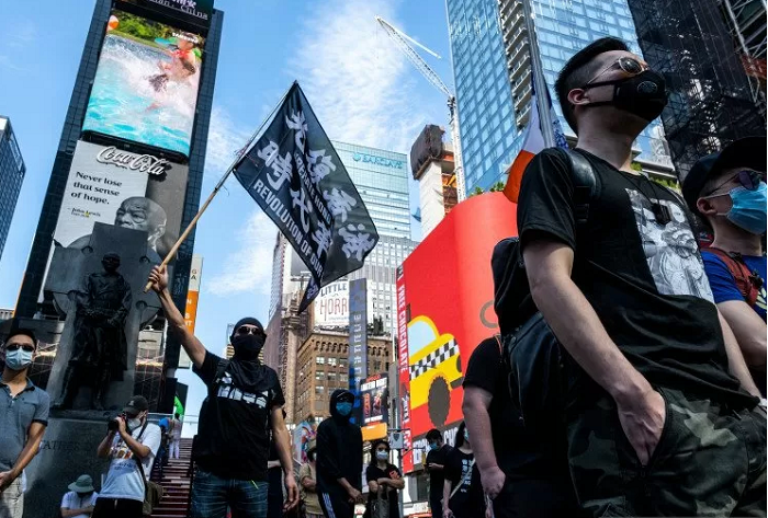 AS Jatuhkan Sanksi Kepada Carrie Lam dan Pejabat Hong Kong Lainnya