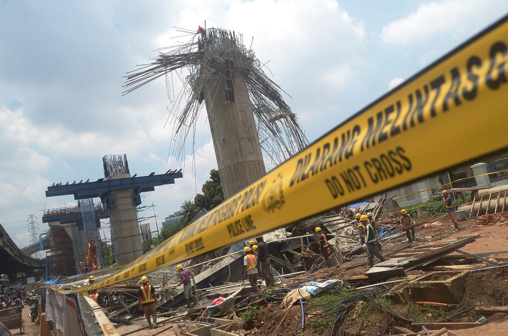 Semua Proyek Konstruksi Layang Dihentikan