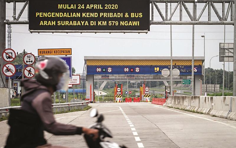 JALAN TOL SEPI