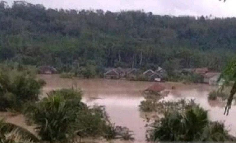 Ratusan Rumah di Kabupaten Cianjur Terendam Banjir